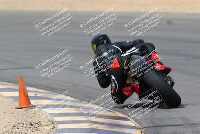 media/Mar-13-2022-SoCal Trackdays (Sun) [[112cf61d7e]]/Turn 10 Backside (105pm)/